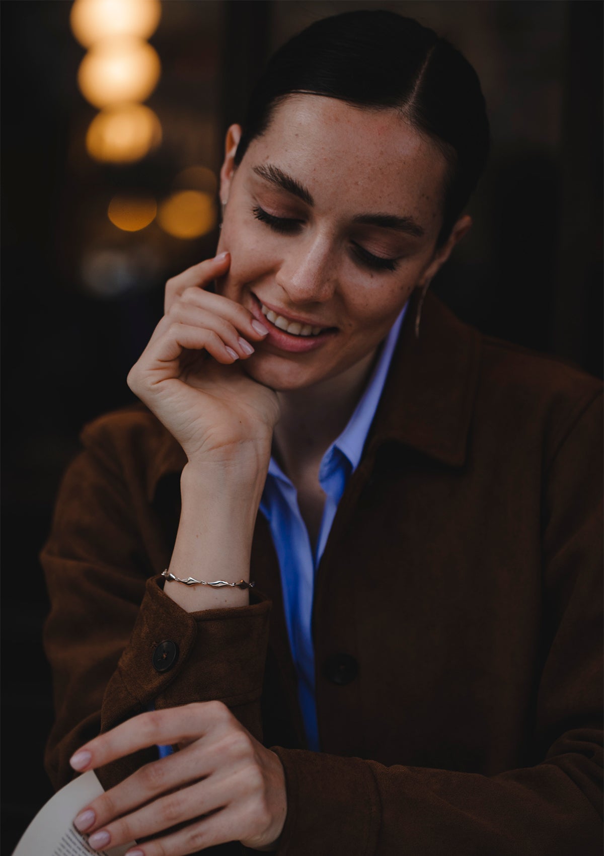 Contemporary 925 silver bracelet with flowing sculptural links, unique artisan jewelry piece