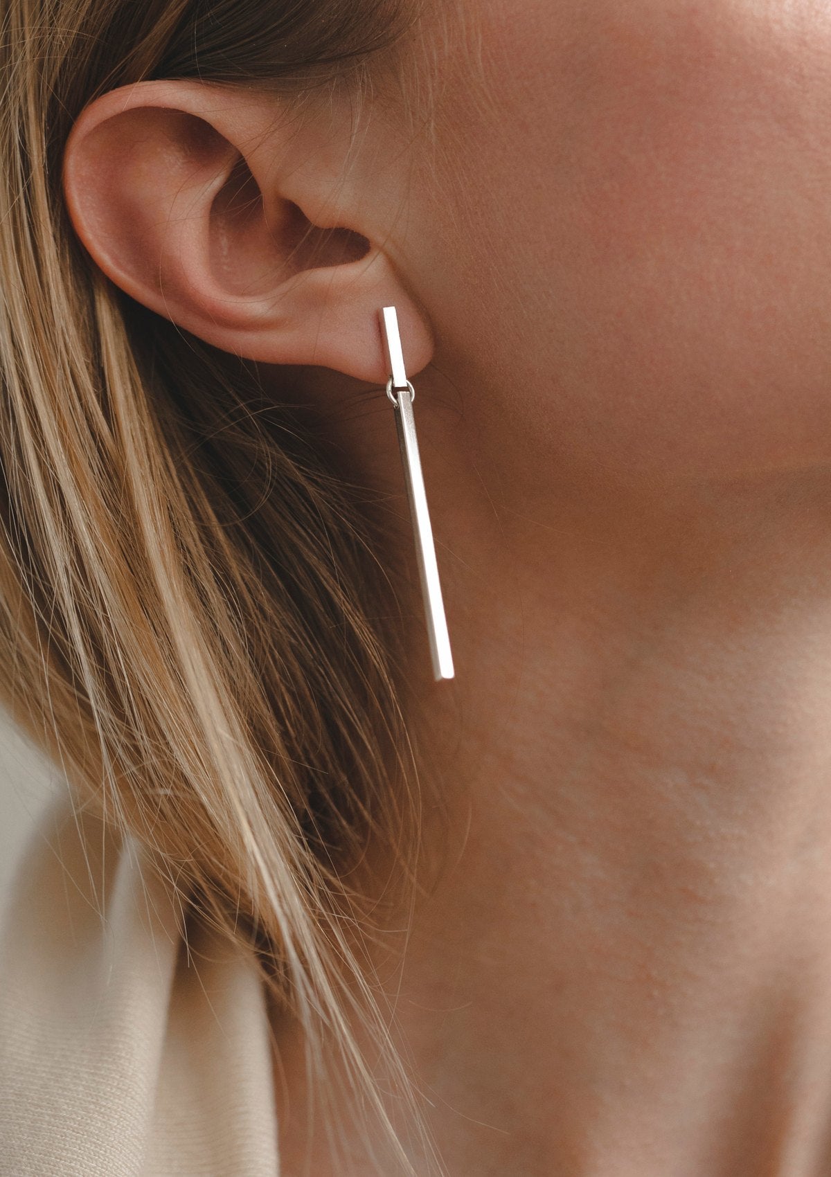 Linea earrings