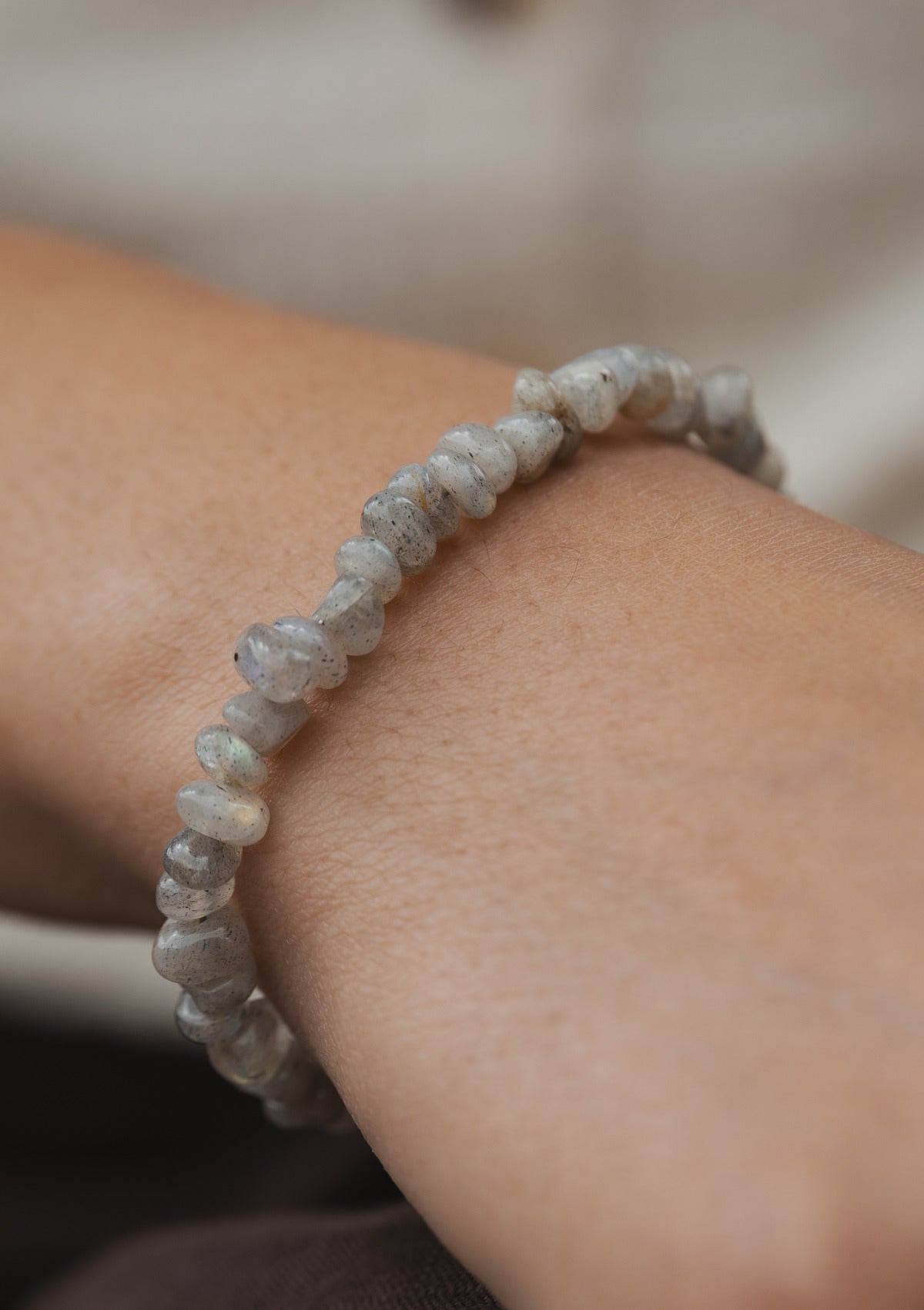 Labradorite beaded bracelet — на теле