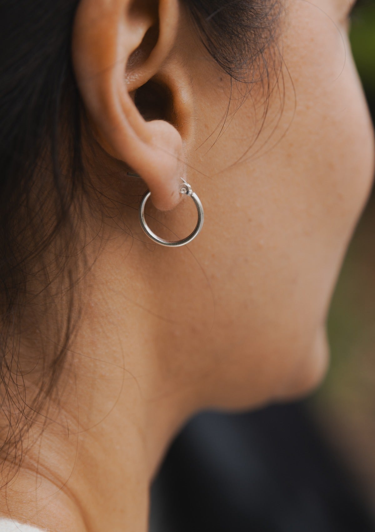 Classic hoops medium — на теле