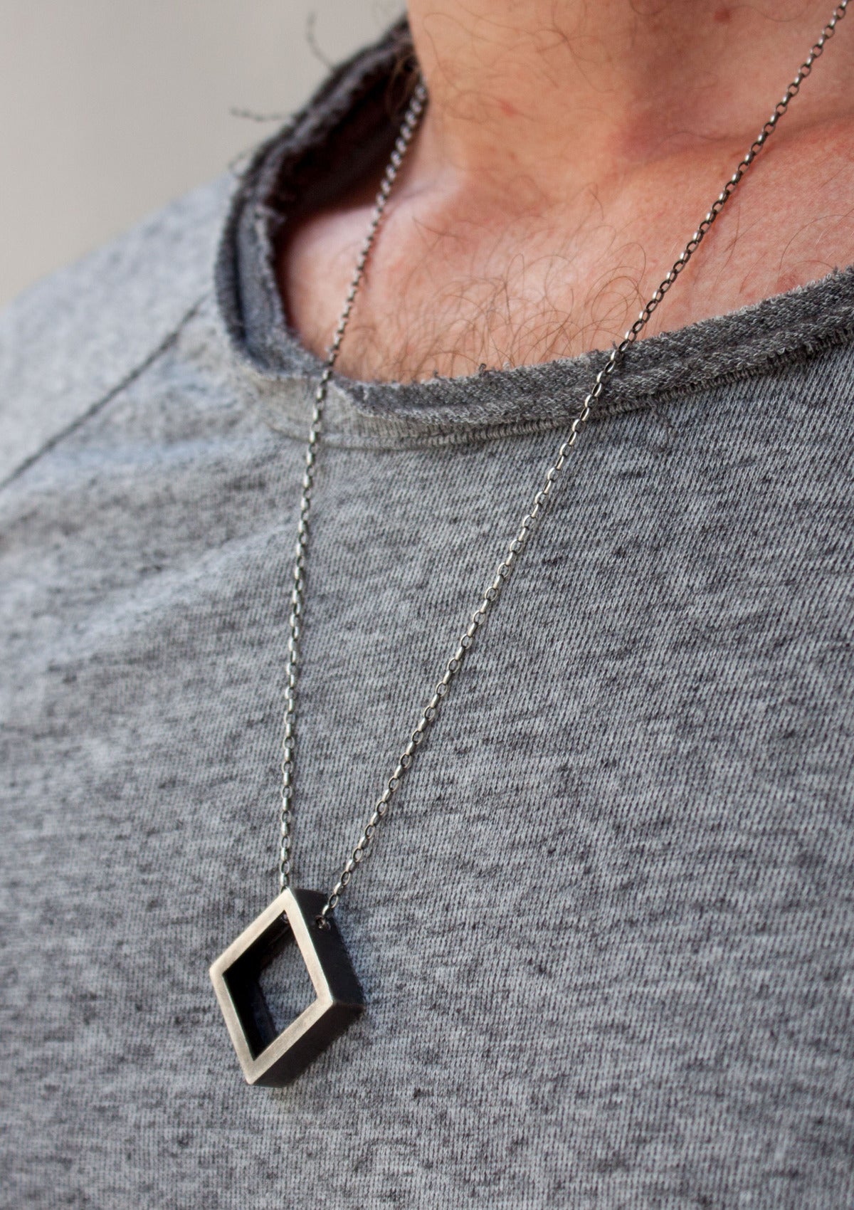 Large square necklace — прочее