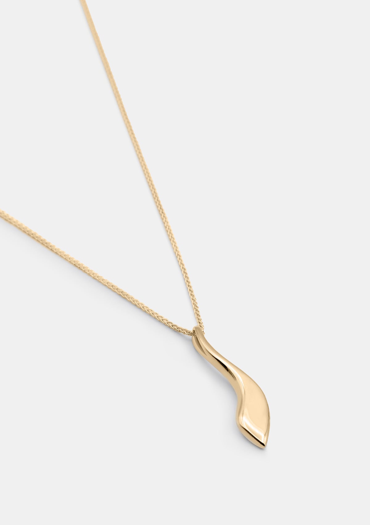 Refined gold necklace with handcrafted drop charm, modern timeless jewelry design