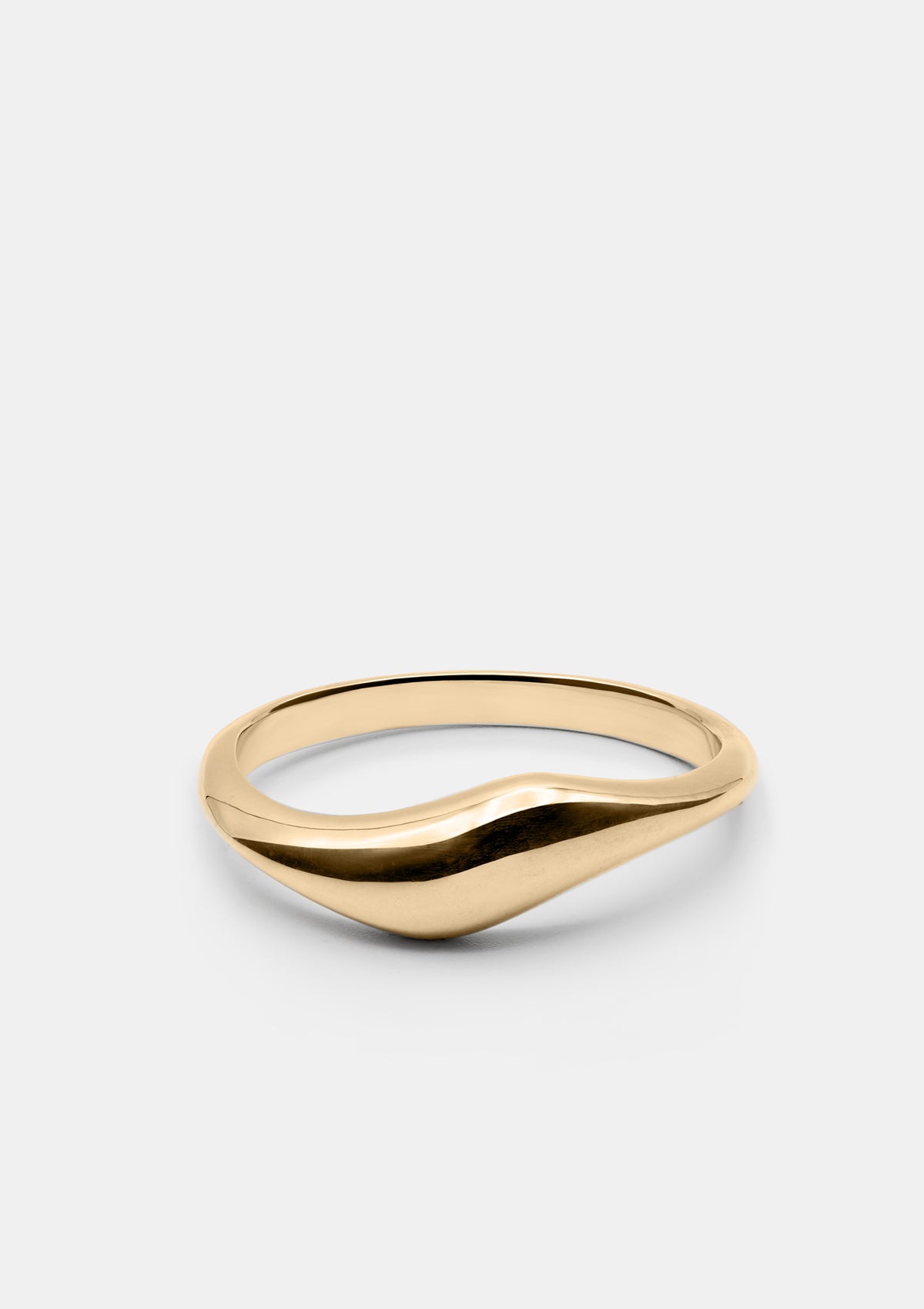 Isolated shot of Gal ring showing sculptural twist in 14k gold