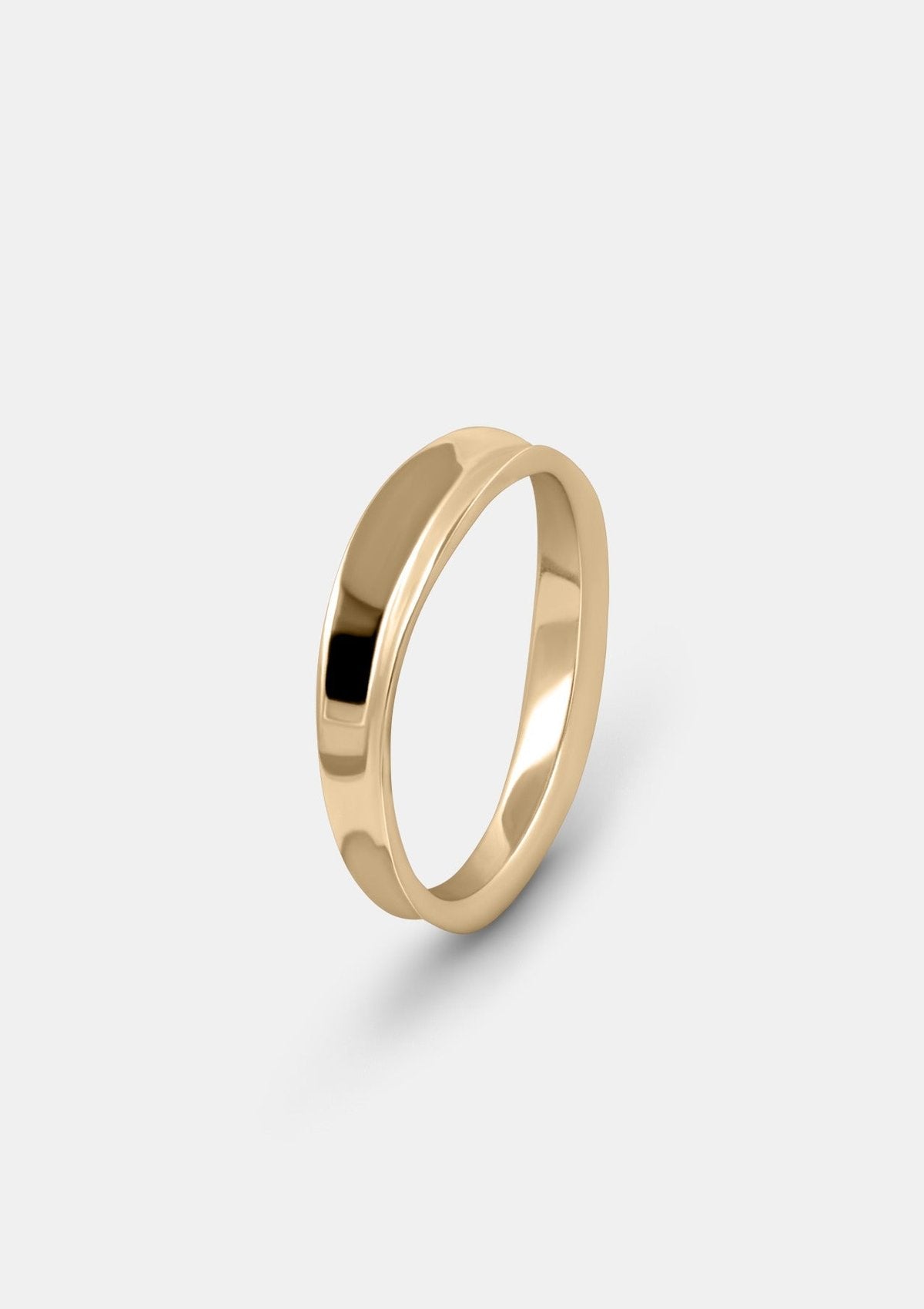 Linea Women’s Ring in solid yellow gold – product view