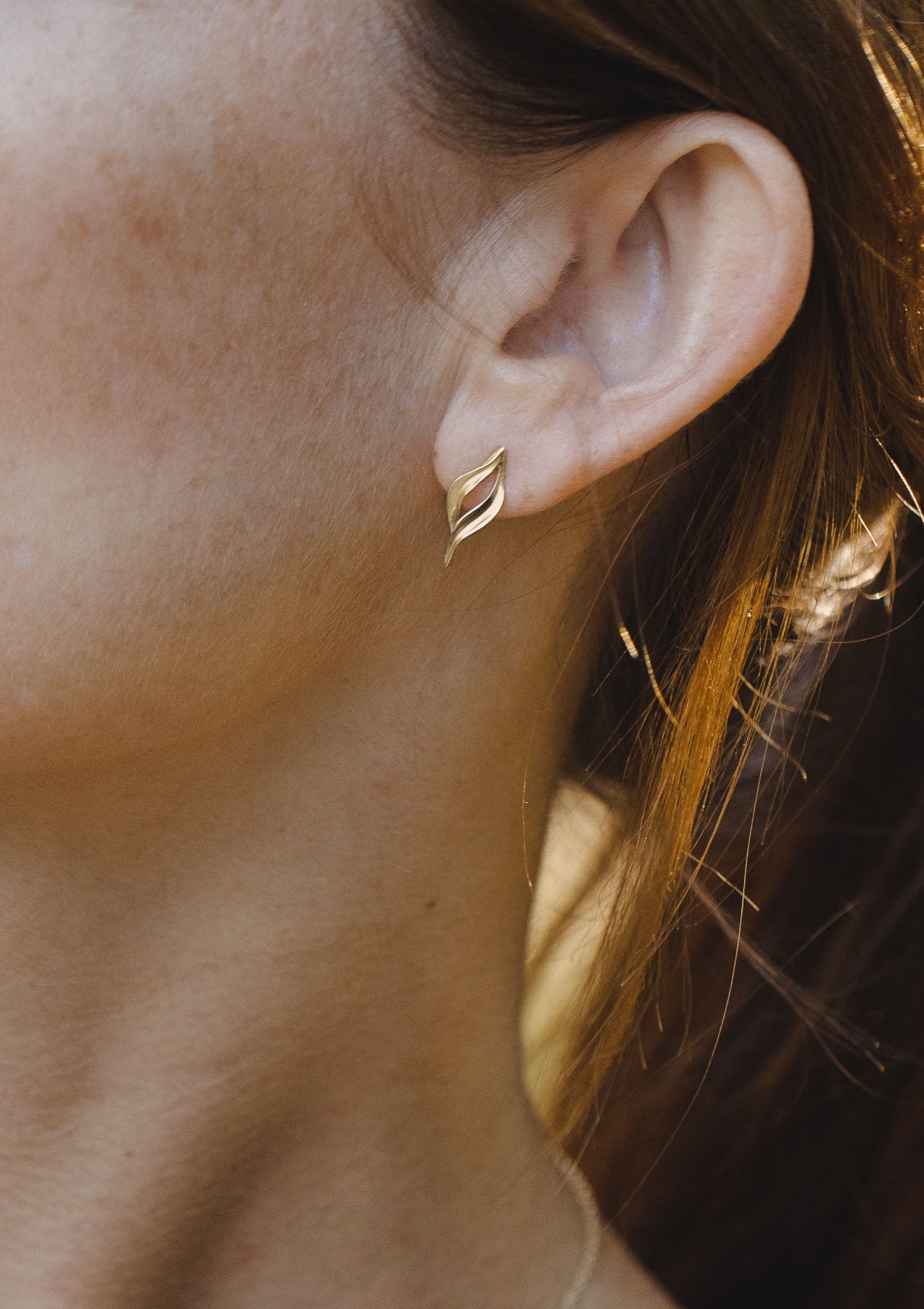 Thalia earrings in solid gold