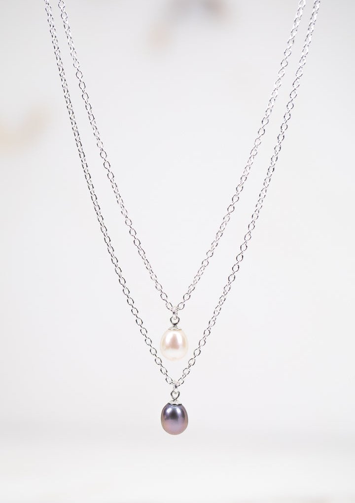White pearl necklace by Sofia Kov – view 4