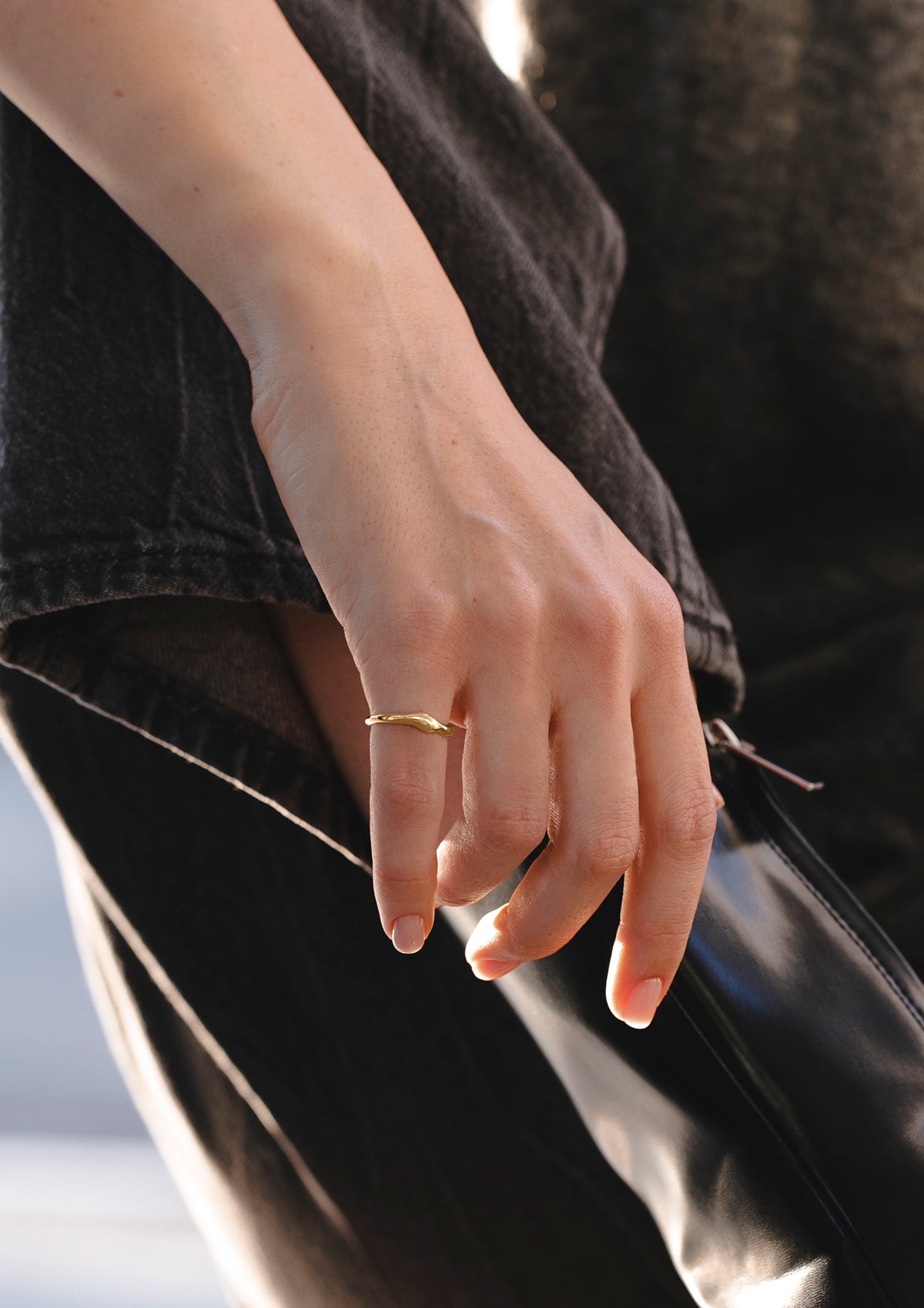 Neia Ring in Gold