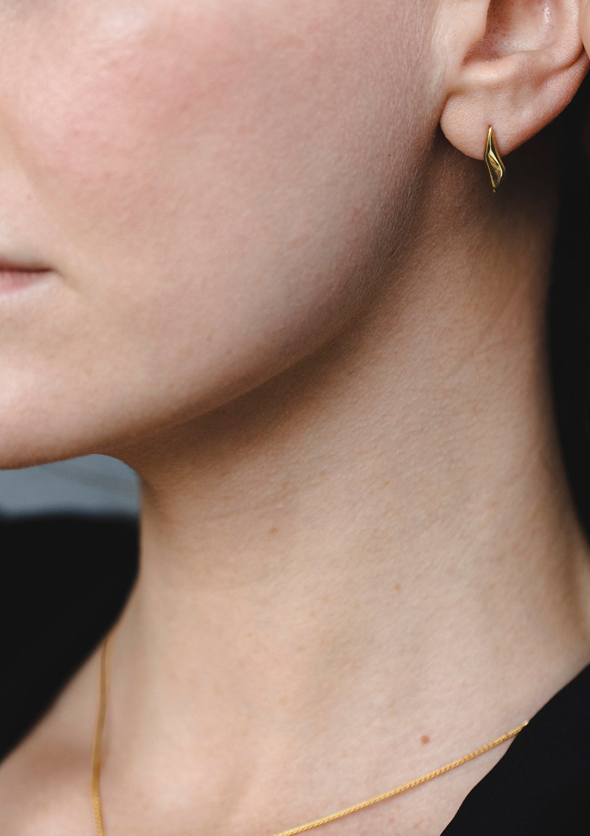 Sena Ohrringe in Gold