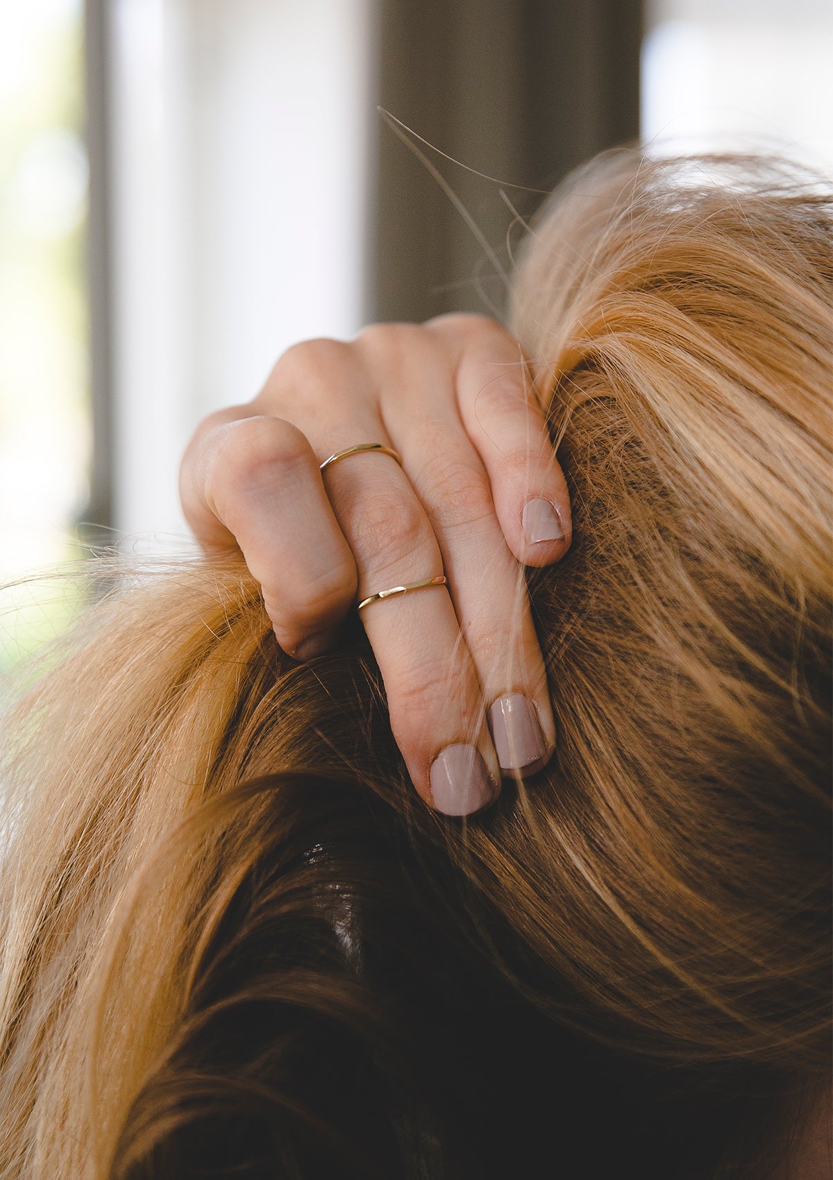 Glimmer ring in gold