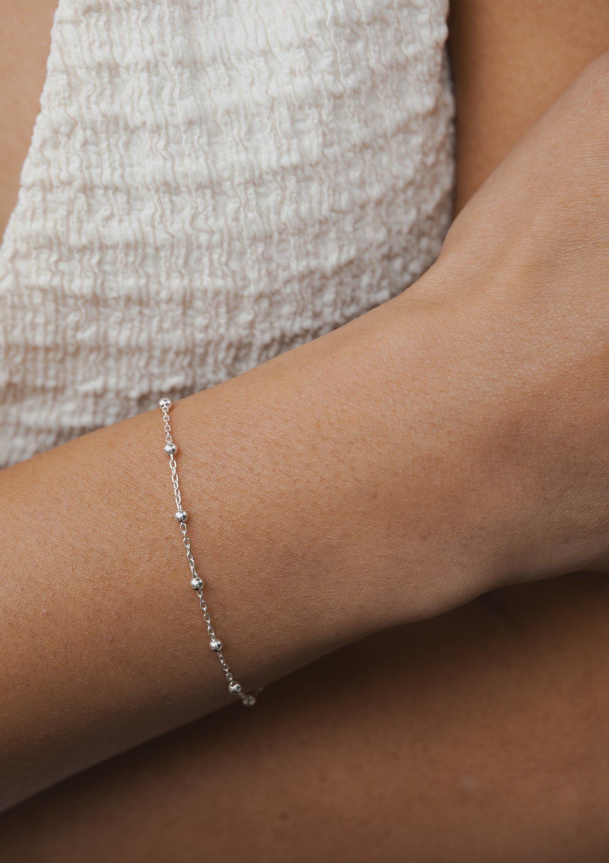 3 mm beaded Bracelet — на теле