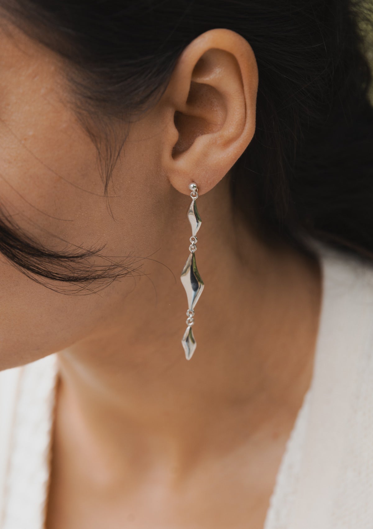 Deep water drop earrings — на теле