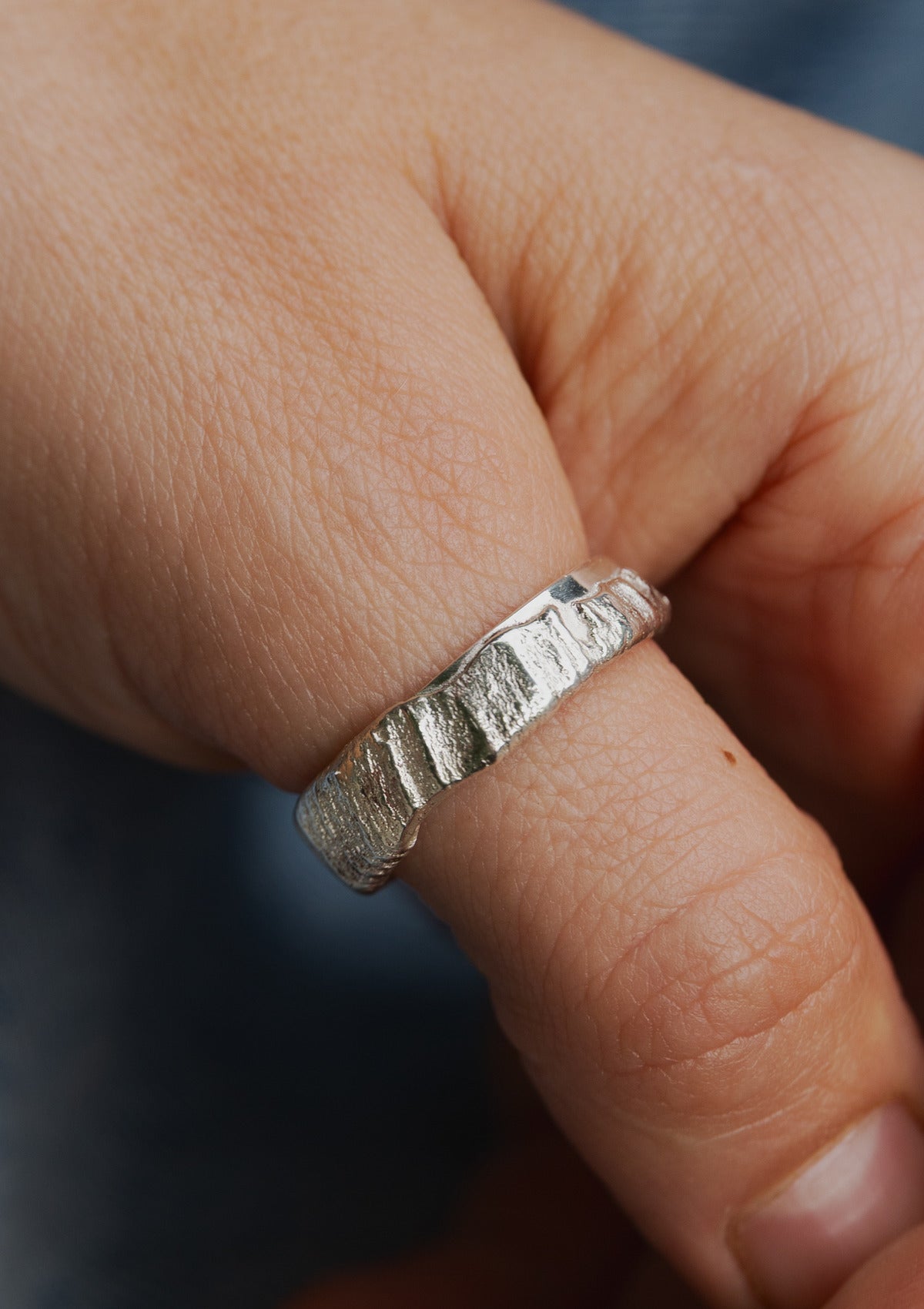 Silk ring rough — на теле
