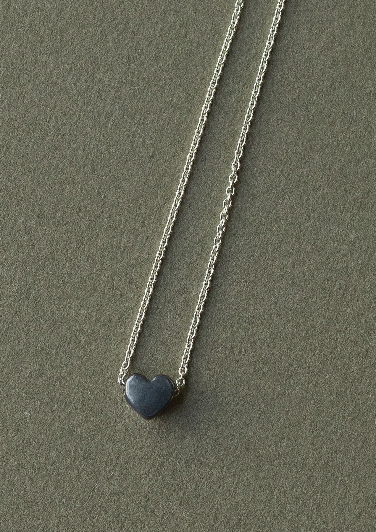 Silver heart choker