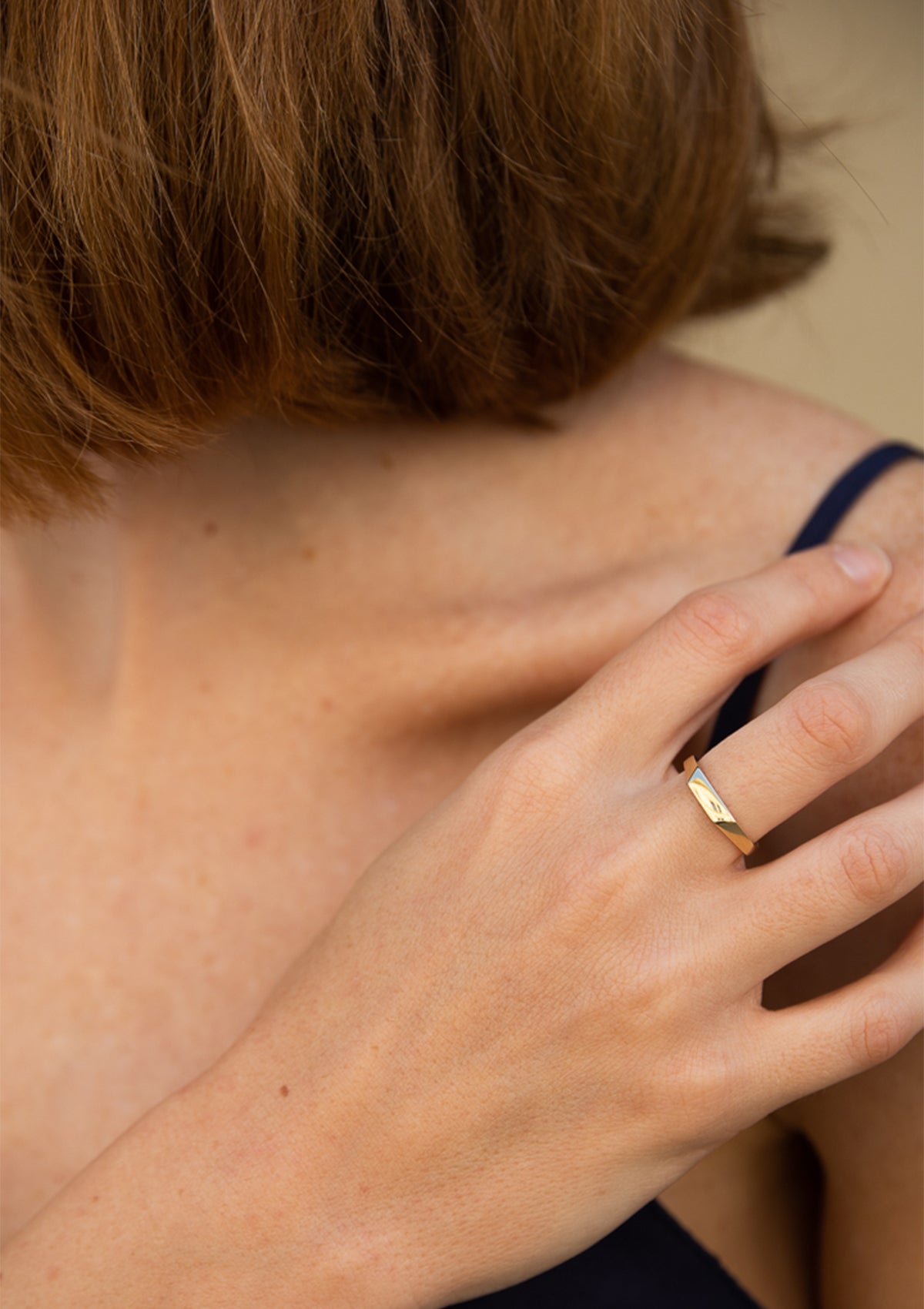 Faceta ring in gold