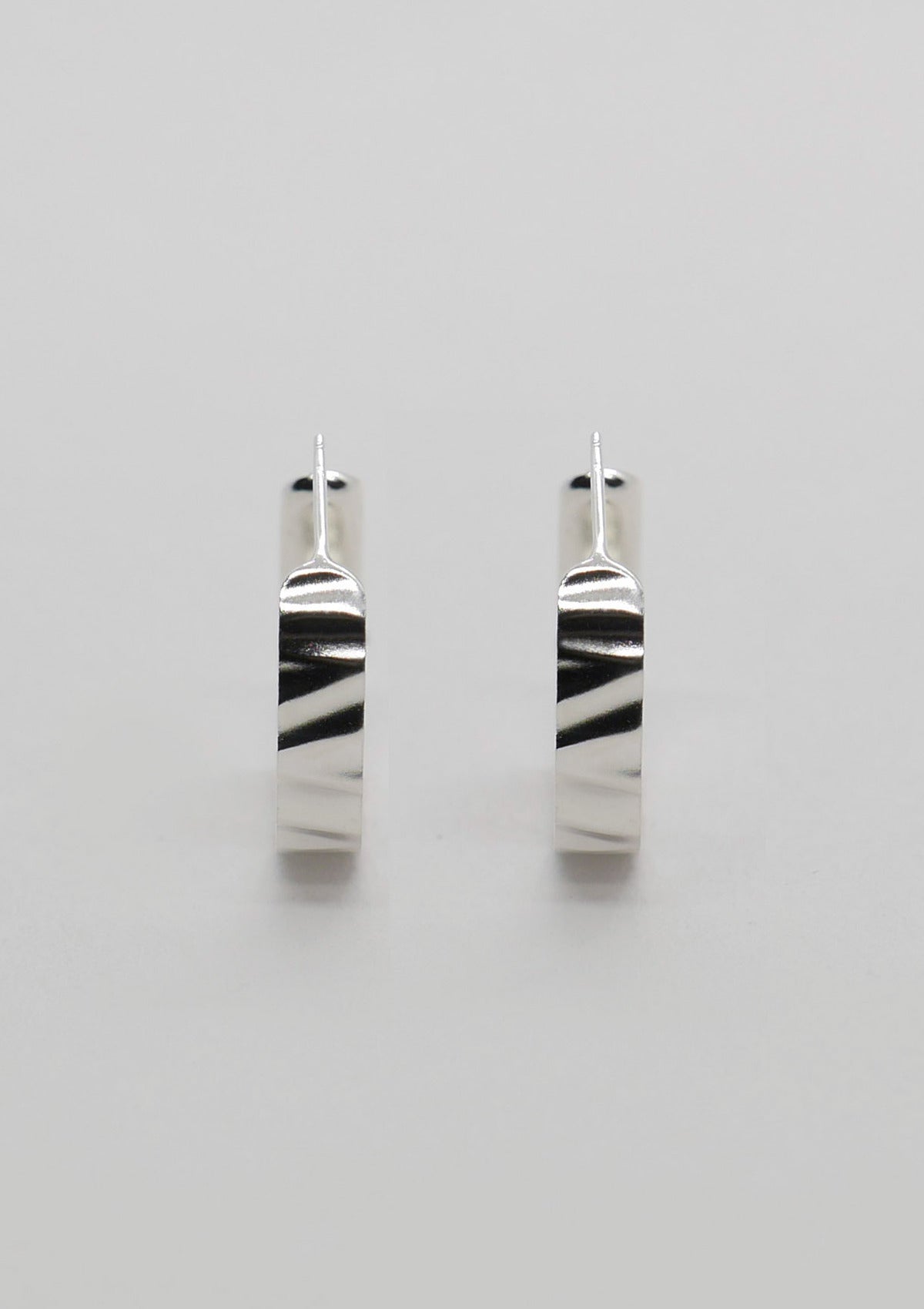 Wave hoop earrings — прочее