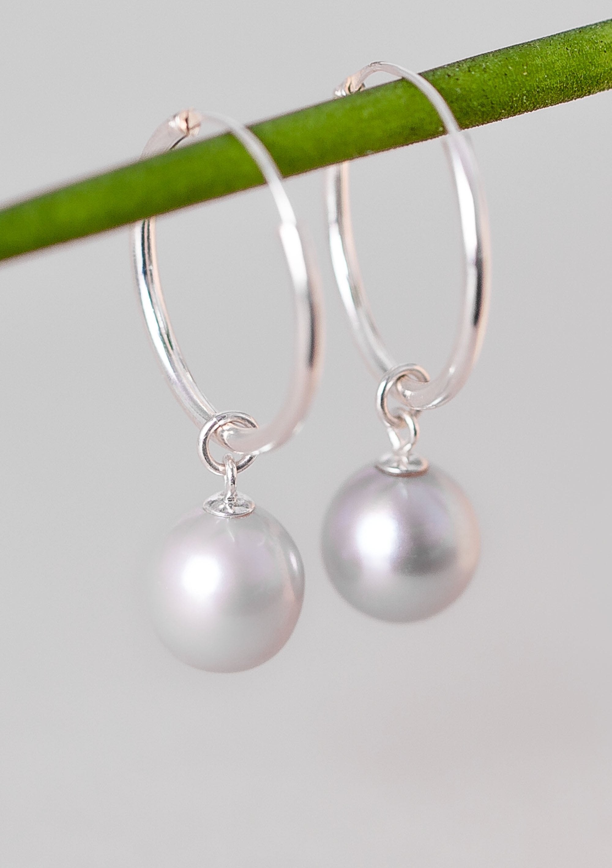 Gray pearl big hoop earrings by Sofia Kov – view 3