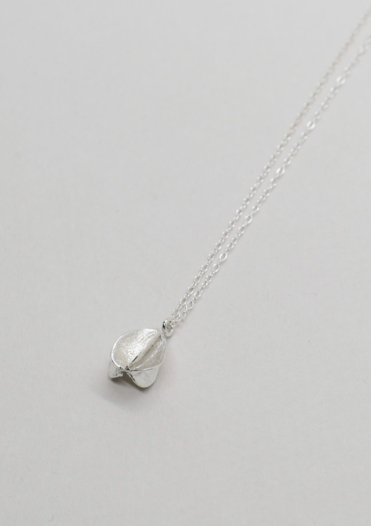 Seed necklace — предметка