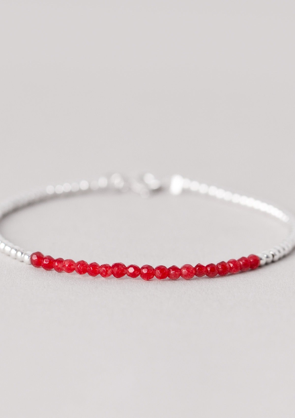 Small Red Jade Beaded Bracelet