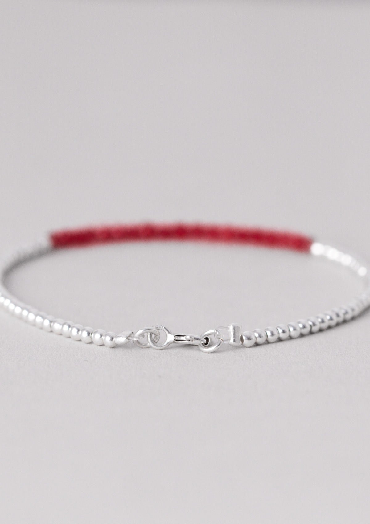 Small Red Jade Beaded Bracelet