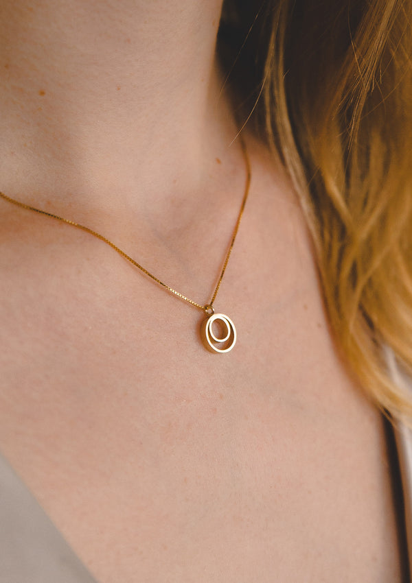 Gold double circle venetian necklace