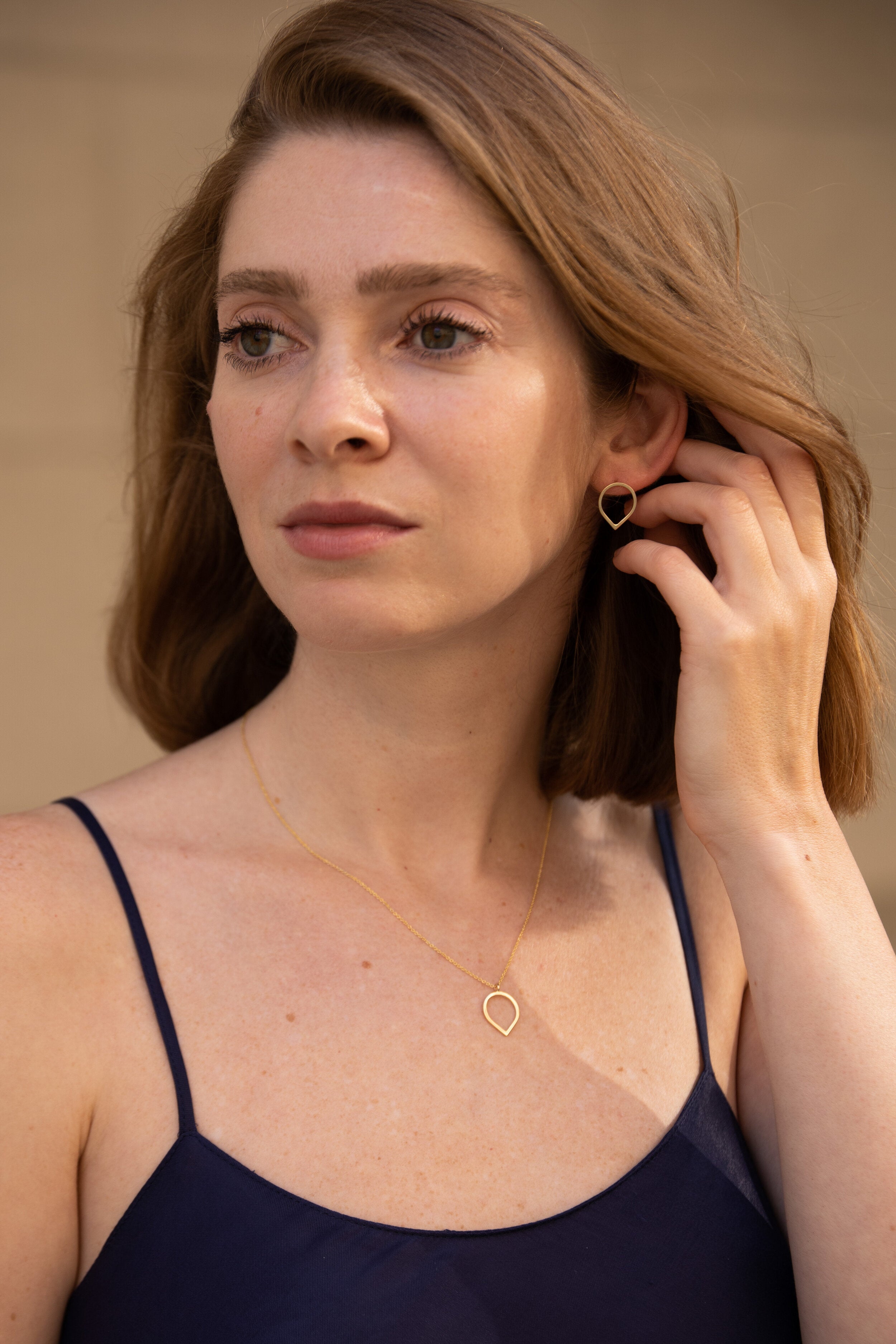 Goldene Tropfenkette