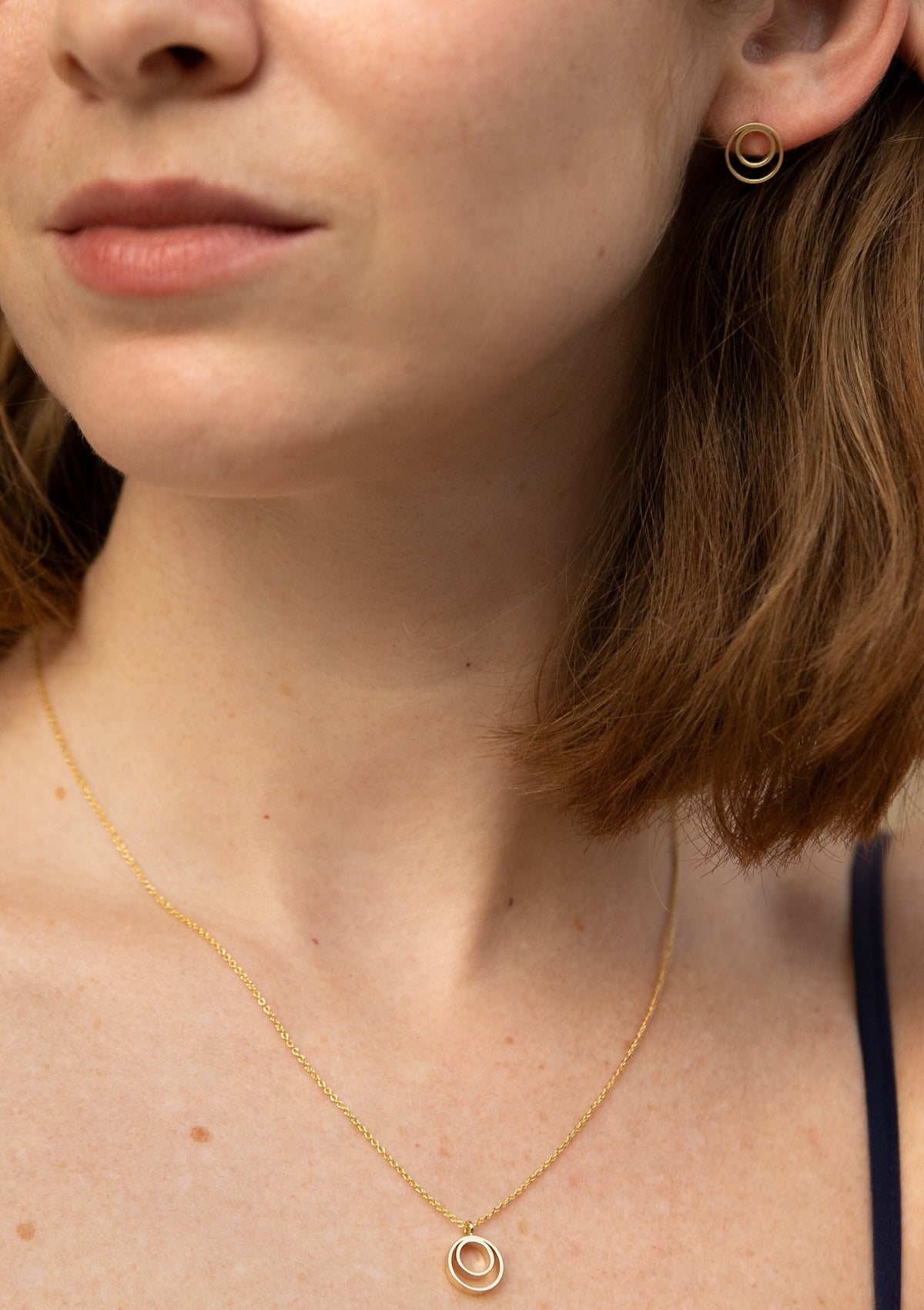 Goldkette mit Doppelkreis