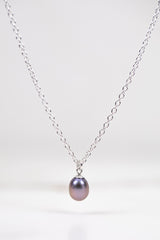 Black pearl necklace