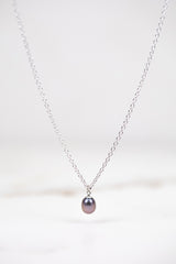 Black pearl necklace