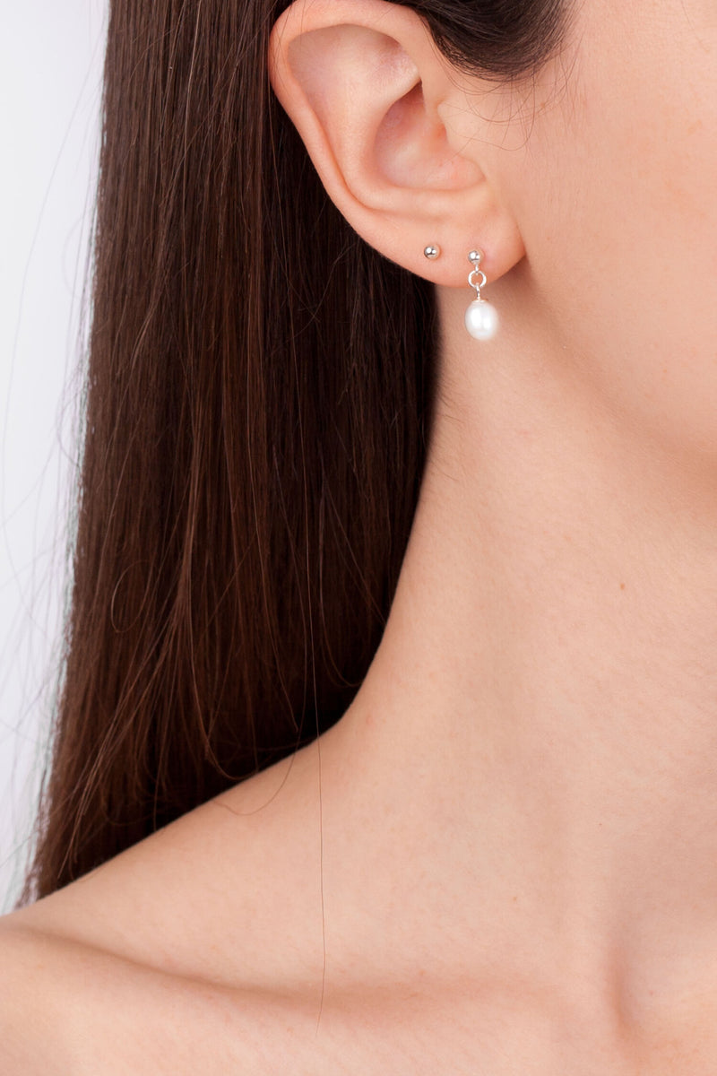 White pearl stud earrings