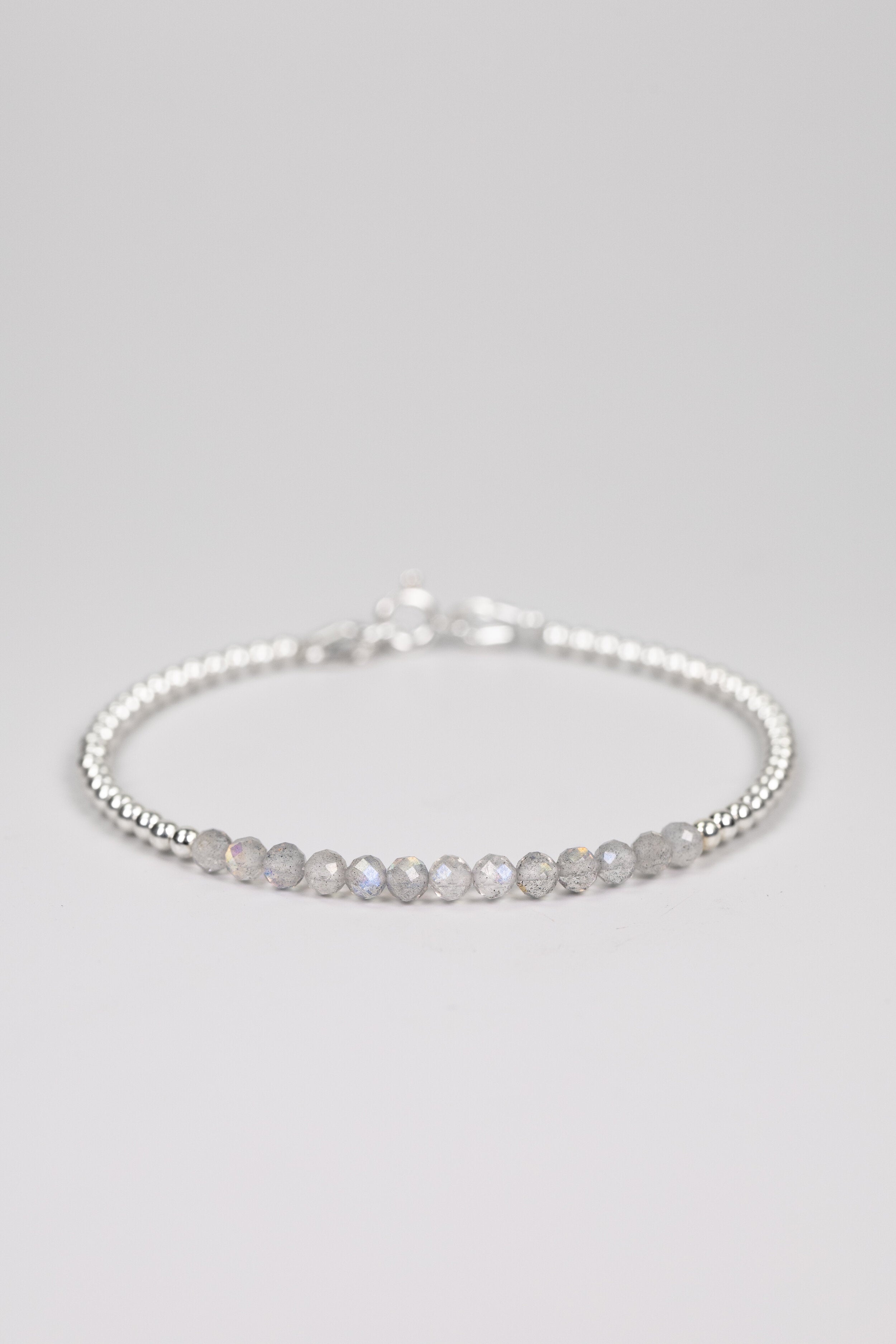 Labradorite beaded bracelet
